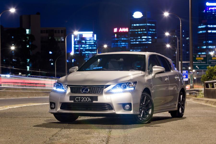  Lexus CT200h F-Sport 2011 года  (AU) (фото 16 из 16)